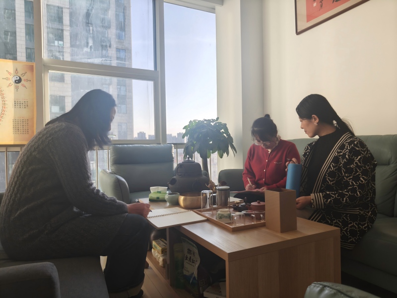 Yilida의 왁스에 젖은 종이 상자가 콜드체인 포장 프로젝트 입찰에서 성공적으로 승리했습니다.